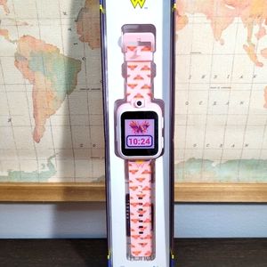 BRAND NEW iTouch Kids DC Comics Blush Wonder Woman Symbol Strap Touchscreen Smar